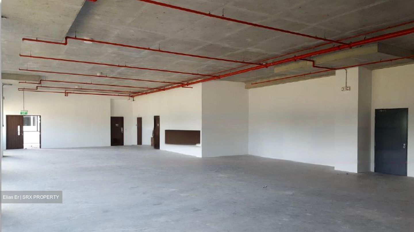 Tampines Road (D18), Factory #462636951